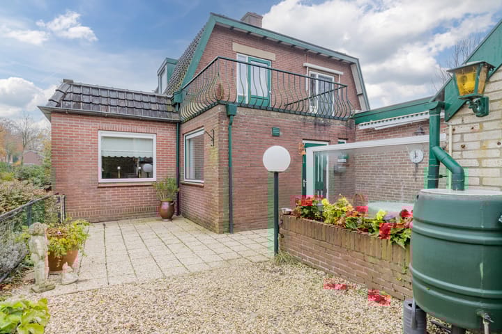 Foto 42 van M.C.Verloopweg 19