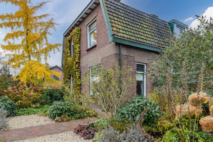 Foto 47 van M.C.Verloopweg 19