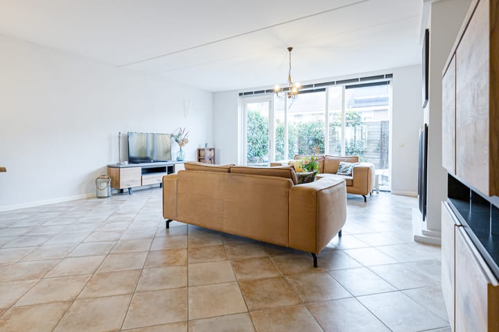 Foto 15 van Valeriaan 27