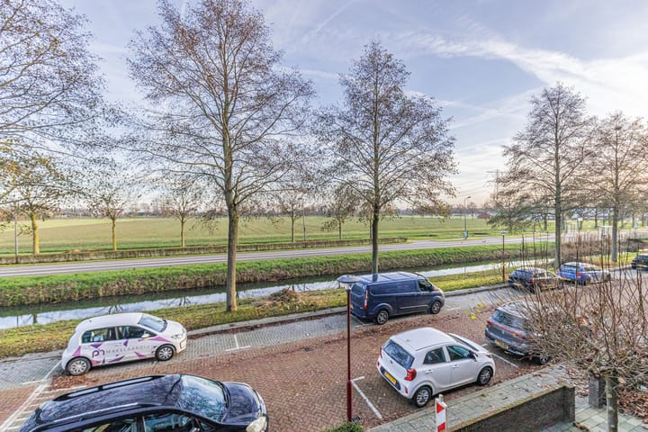 Foto 50 van Valeriaan 27