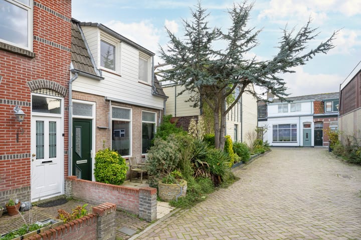 Foto 1 van 3e Emmadwarsstraat 11