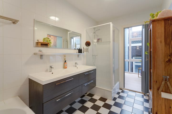 Foto 42 van Looiershof 25