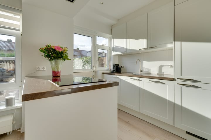 Foto 2 van Gasinjetstraat 64