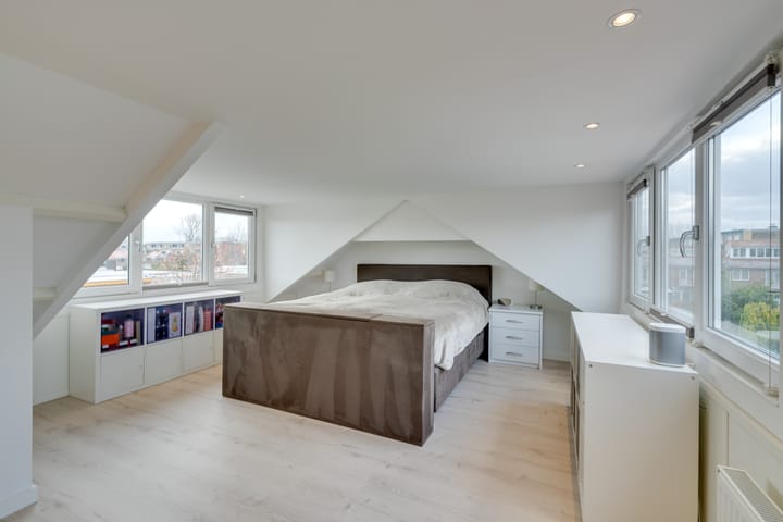 Foto 51 van Gasinjetstraat 64