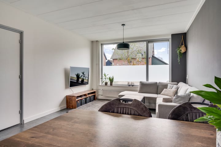 Foto 13 van Hennesweg 25