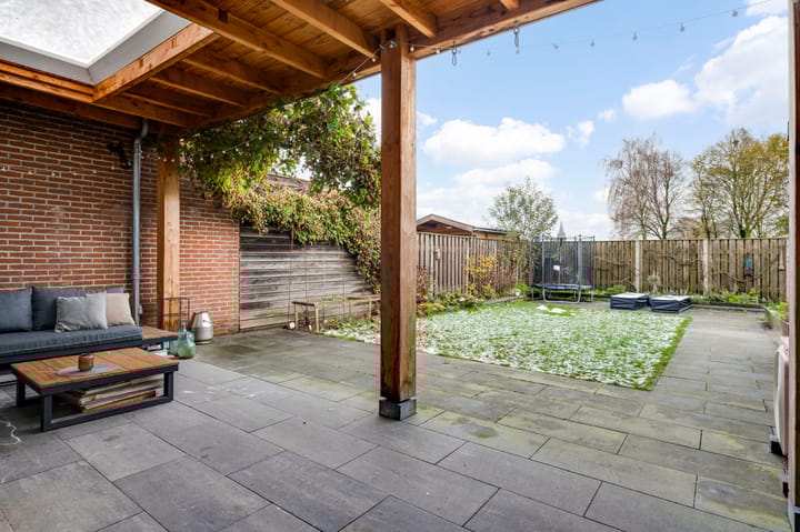 Foto 15 van Hennesweg 25