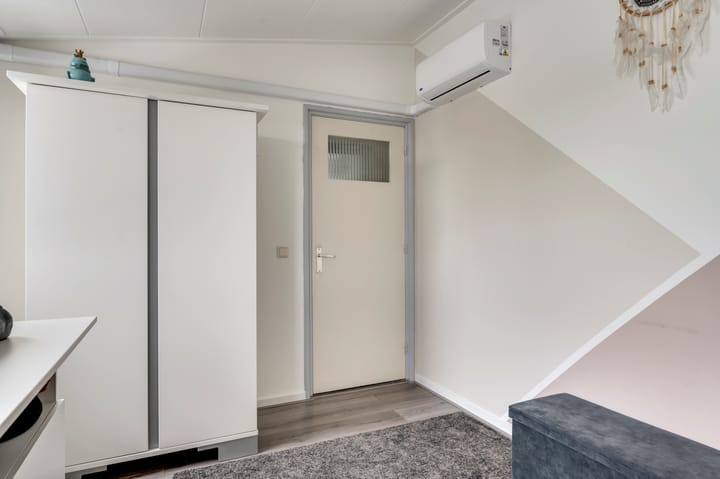 Foto 19 van Hennesweg 25