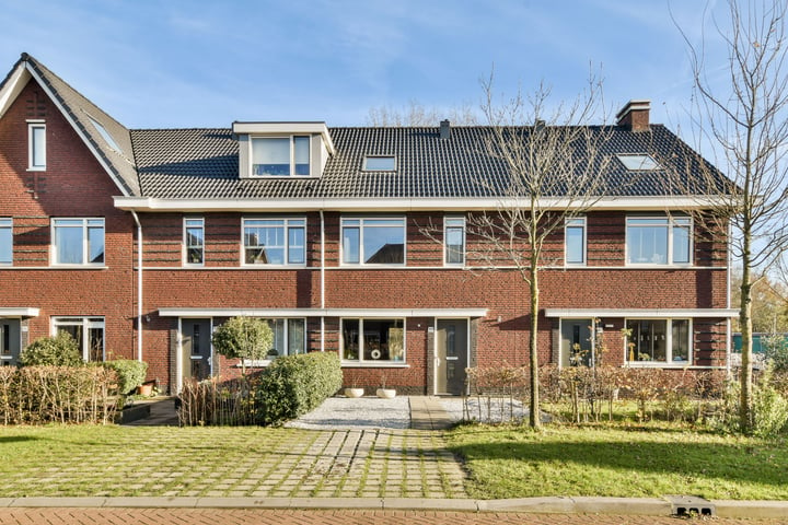 View photo 1 of Jannetje Verbakelstraat 39