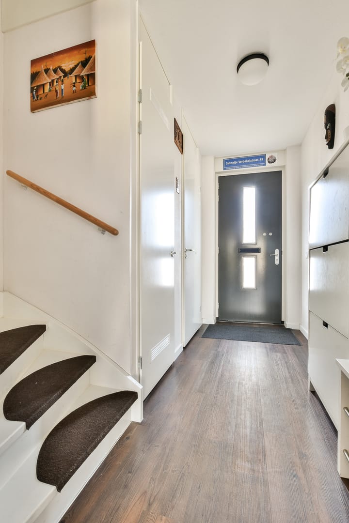 Foto 16 van Jannetje Verbakelstraat 39