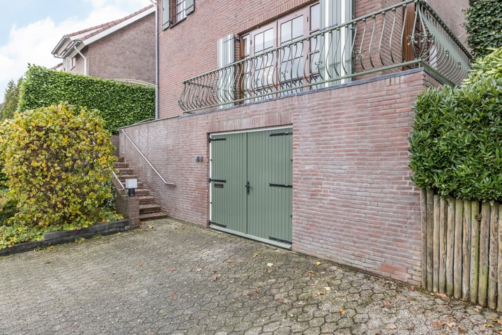 Bekijk foto 2 van Dorpstraat 26-D