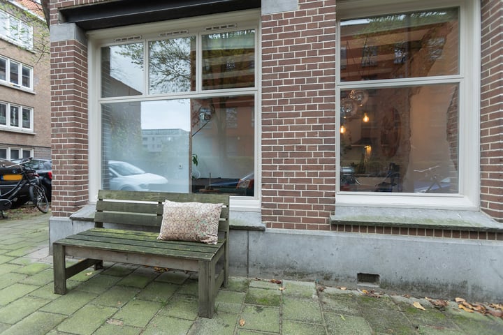 Bekijk foto 20 van Van Hogendorpstraat 863