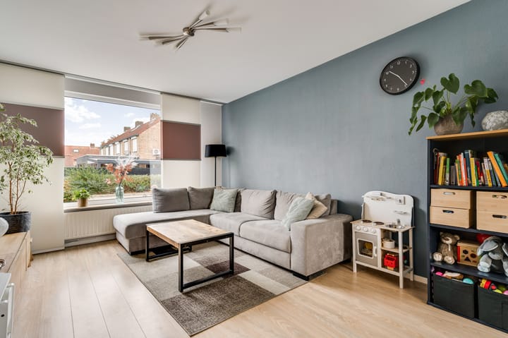 Foto 2 van Burgemeester Huybenstraat 35