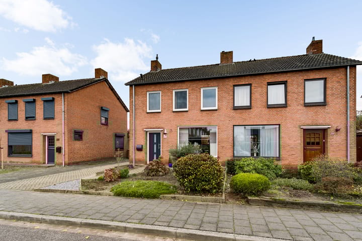 Foto 31 van Burgemeester Huybenstraat 35