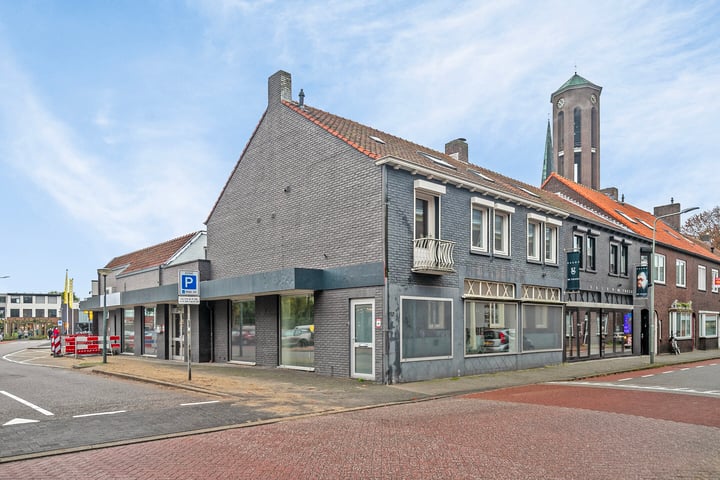 Hoofdstraat 10, Horst