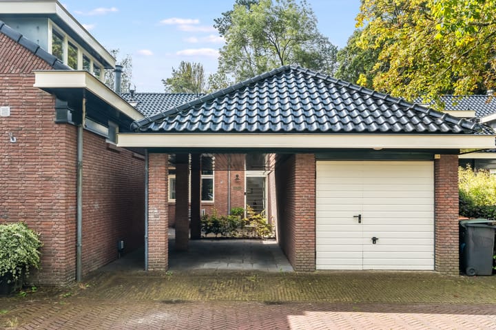 Foto 11 van Dokter Teenstralaan 8