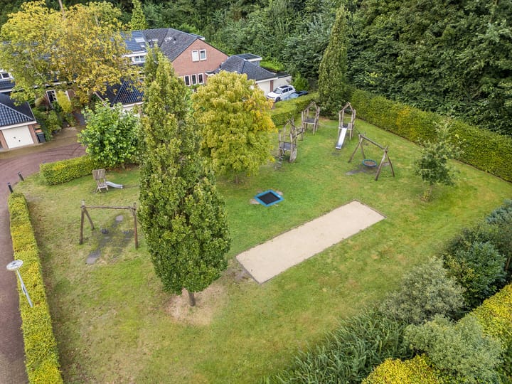 Foto 61 van Dokter Teenstralaan 8