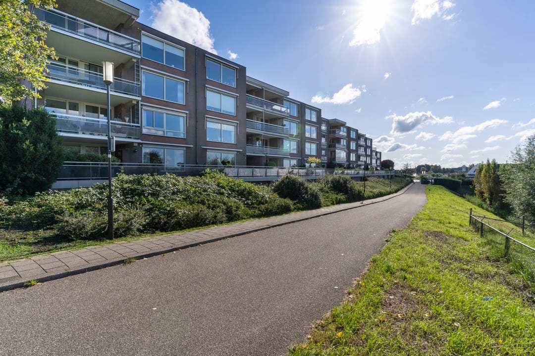 Photo 38 of Veermonde 14