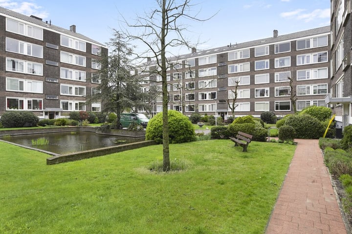 Bekijk foto 19 van Huis te Landelaan 82