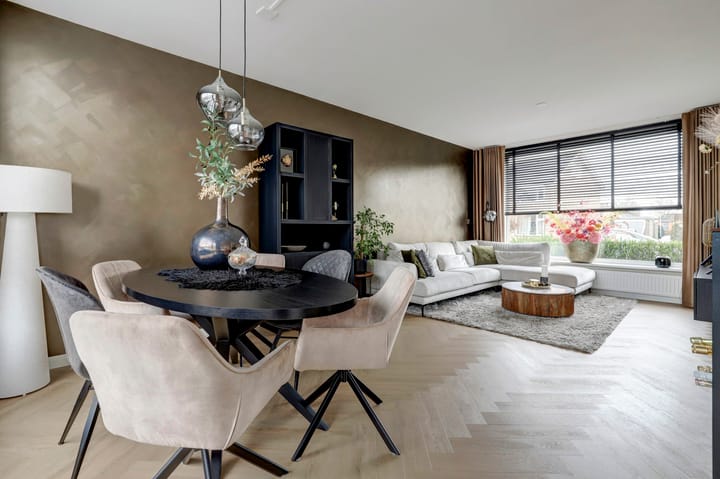 Foto 15 van Rozenlaan 61