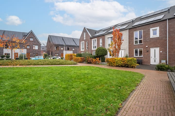 Foto 8 van Toutenburgstraat 50