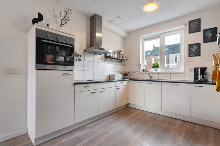 Foto 19 van Toutenburgstraat 50