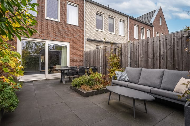 Foto 34 van Toutenburgstraat 50