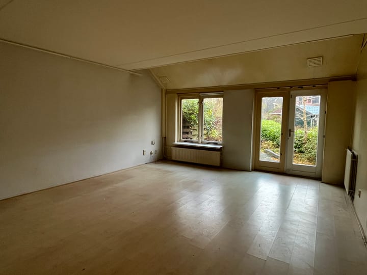 Foto 4 van Hage Weer 15