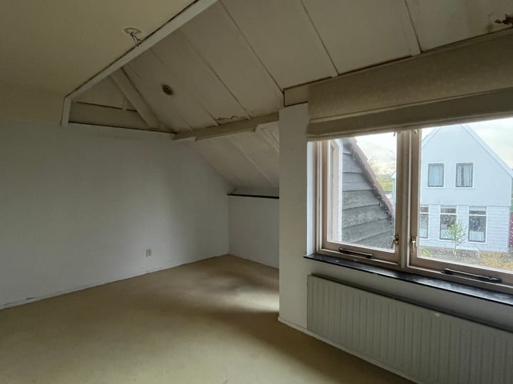 Foto 13 van Hage Weer 15