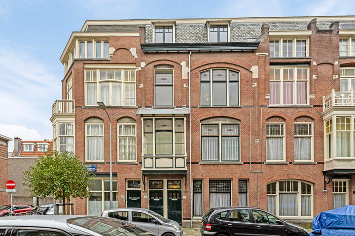 View photo 5 of Willem van Outhoornstraat 35-B