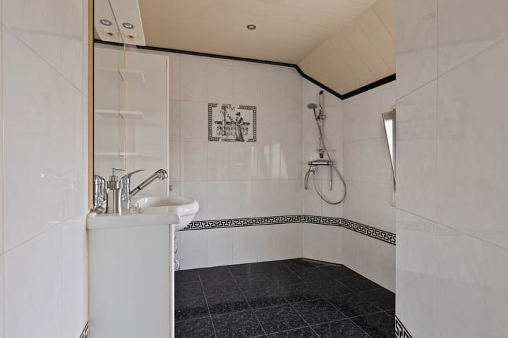 Foto 14 van Sluisweg 7