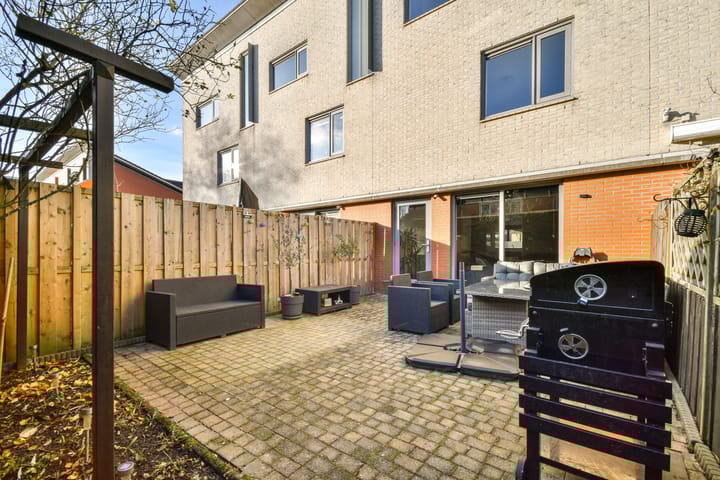 Foto 12 van Lastdragerstraat 26