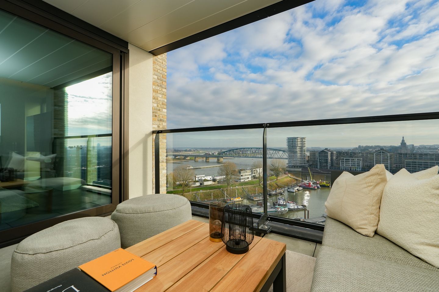 Foto 19 van Waalbandijk 485