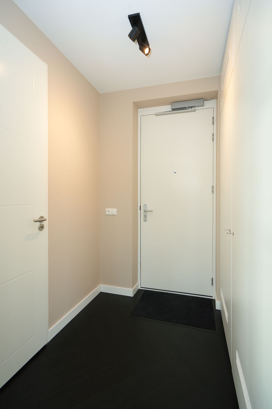 Foto 37 van Waalbandijk 485