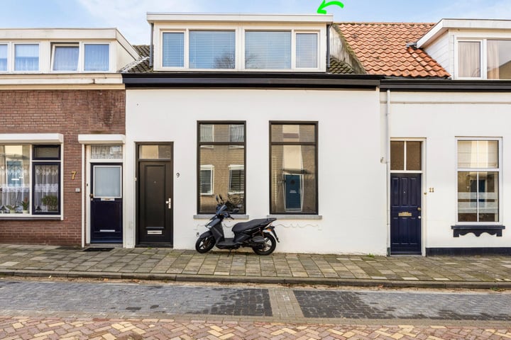 Bekijk foto 1 van Molenbergstraat 9