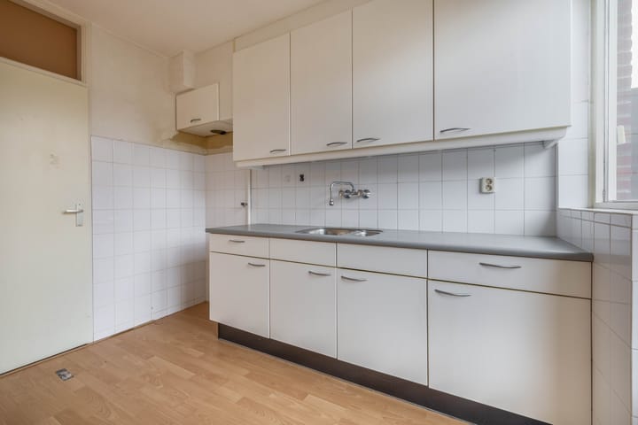 Foto 7 van Begoniastraat 2