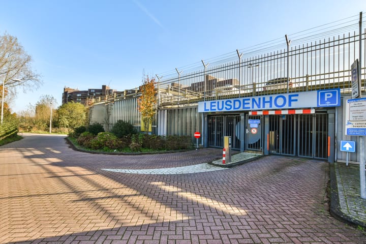 Foto 28 van Leusdenhof 43
