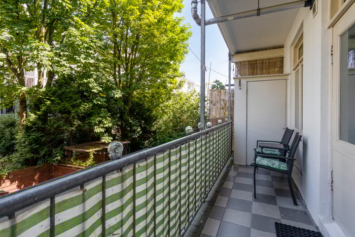 Foto 13 van Van Spilbergenstraat 64-1