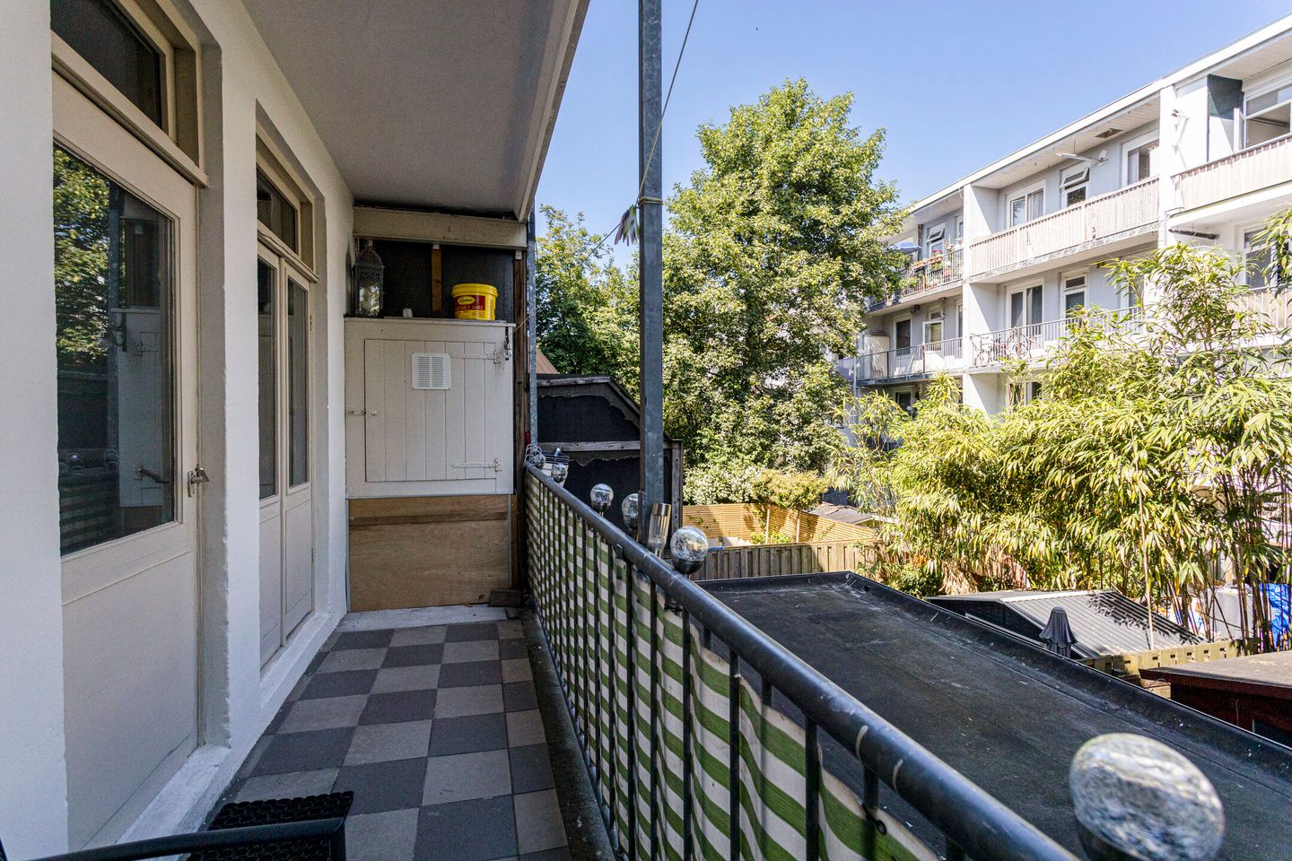 Foto 1 van Van Spilbergenstraat 64-1