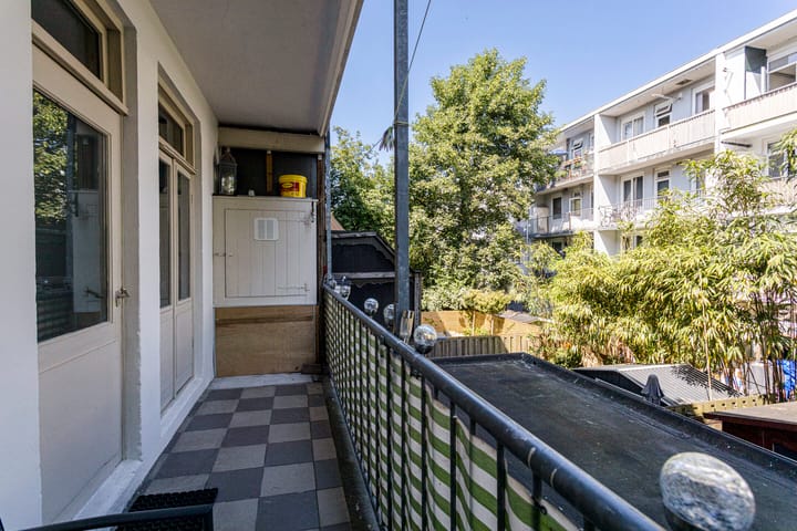 Foto 1 van Van Spilbergenstraat 64-1