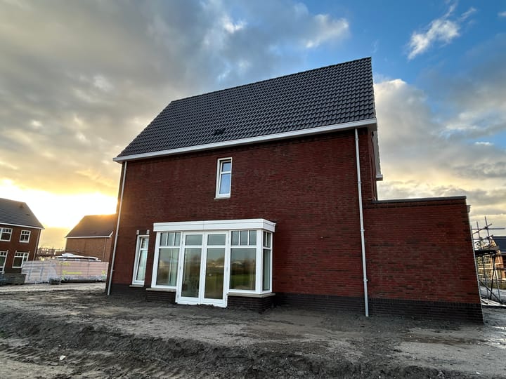 Foto 3 van Azalealaan 204