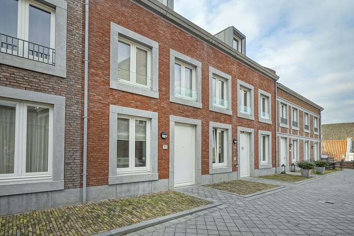 Foto 2 van Helmstraat 5-C02