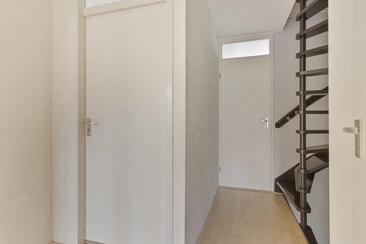 Foto 19 van Staringstraat 362