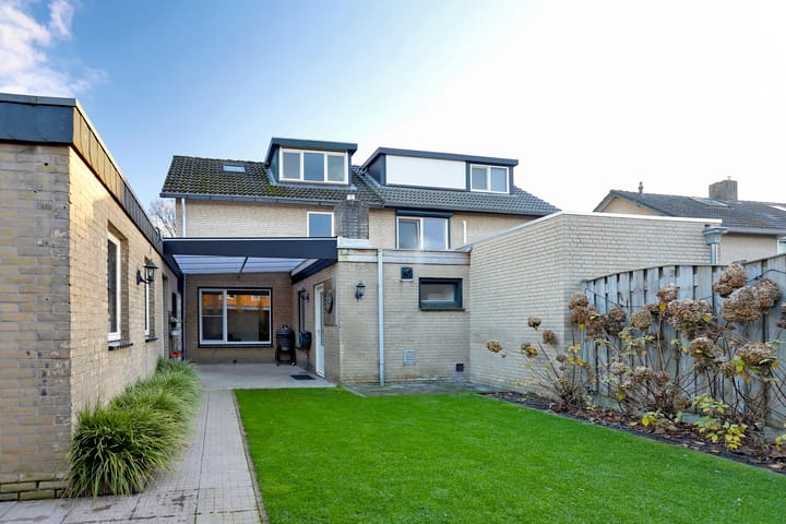 Foto 2 van Op de Peperkamp 11