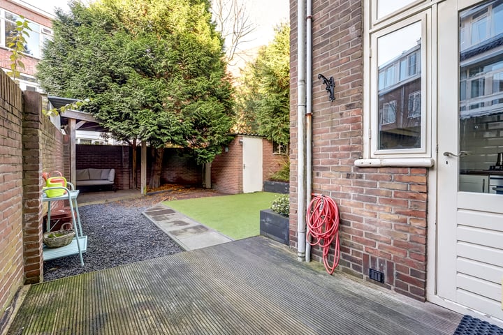 View photo 22 of Van Koetsveldstraat 26