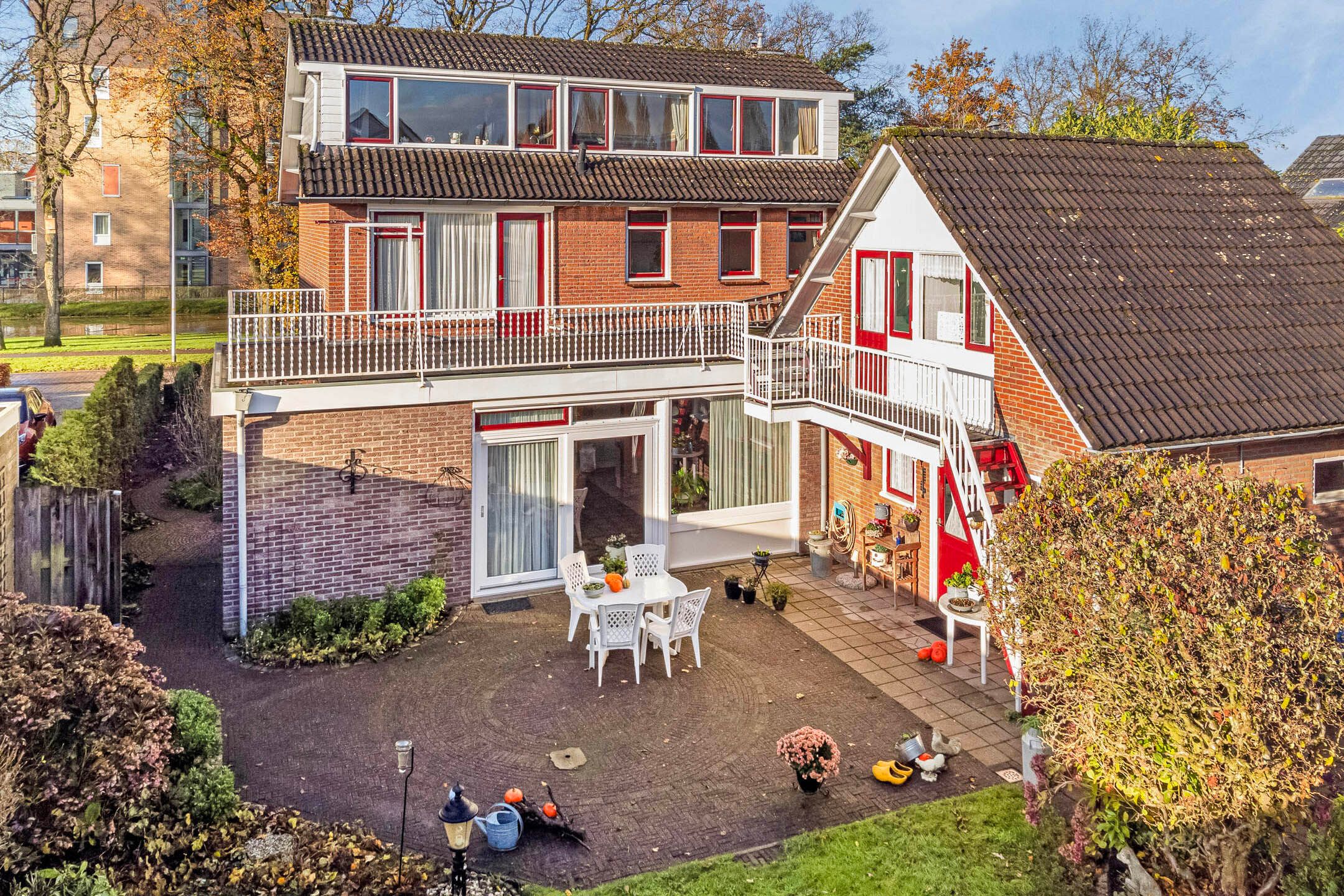 Foto 33 van Banisweg 49