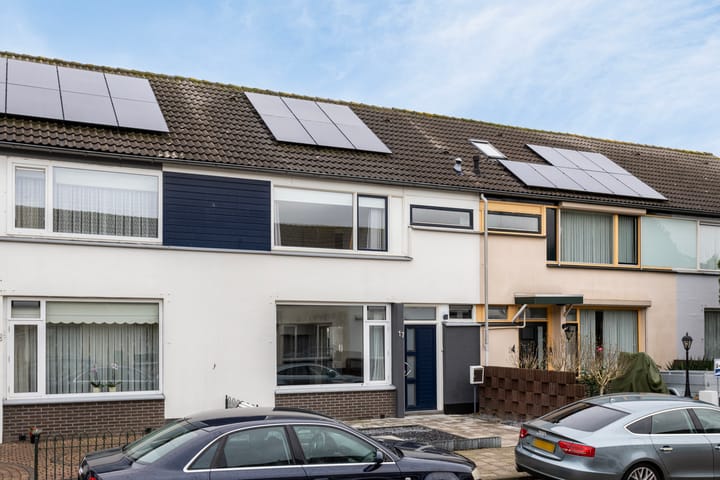 Foto 34 van Merelstraat 17