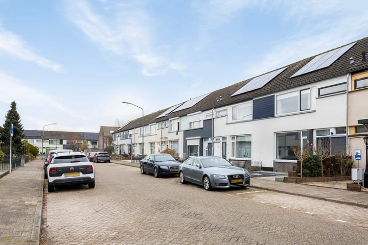 Foto 35 van Merelstraat 17