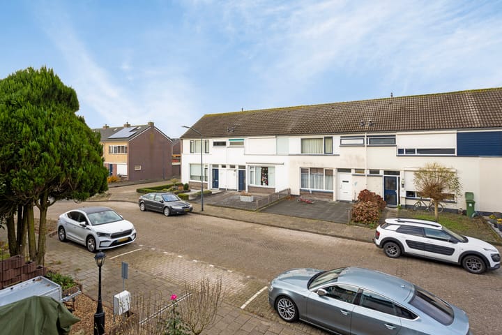 Foto 32 van Merelstraat 17