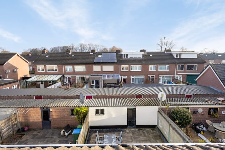 Foto 29 van Merelstraat 17