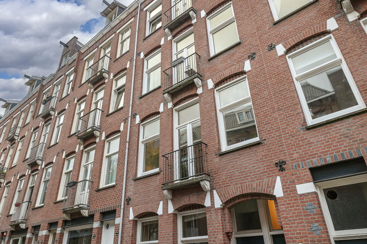 Bekijk foto 18 van Eerste Atjehstraat 110-1